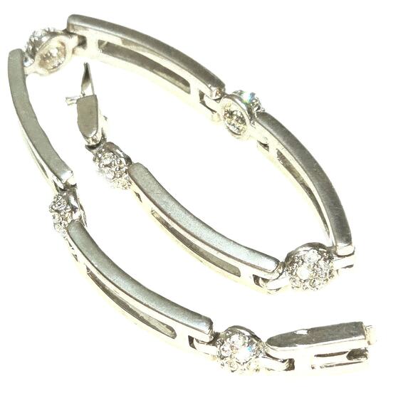 Silver Tone Wide Link Rhinestone MARKS & SPENCER Tennis Bracelet - Picture 1 of 6